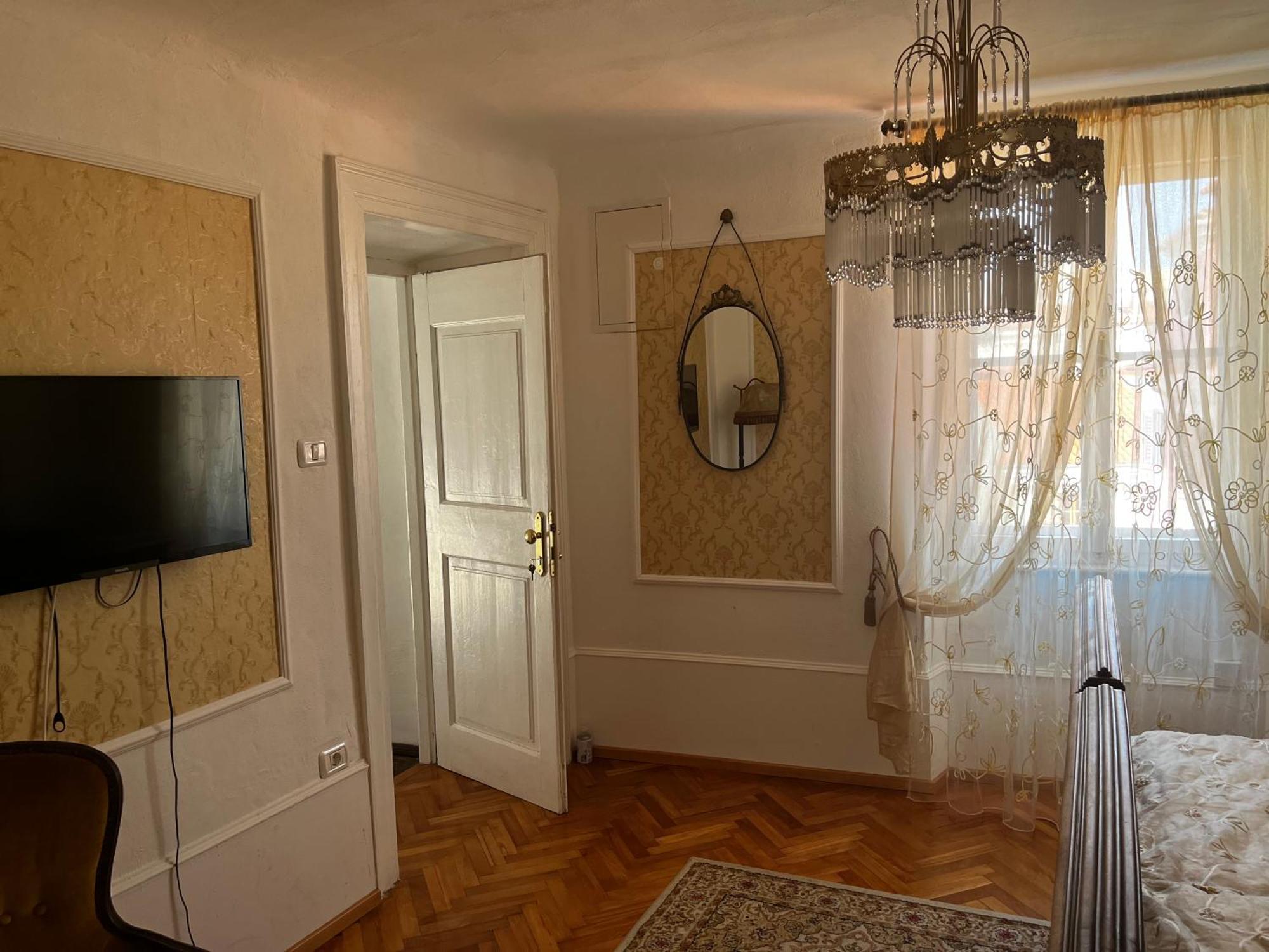 Hisa 7 Apartment